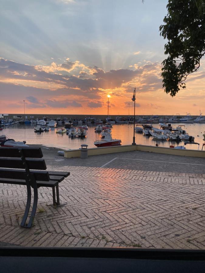 Casa Vacanze La Tuia Castellabate Bagian luar foto
